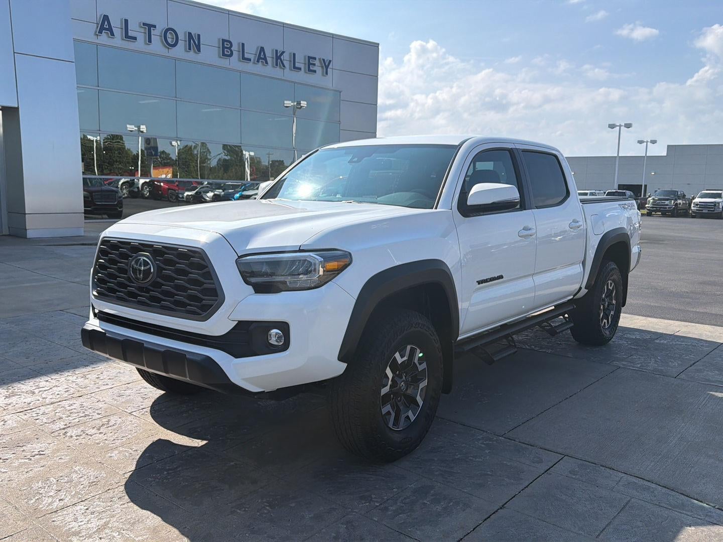 2023 Toyota Tacoma TRD Sport