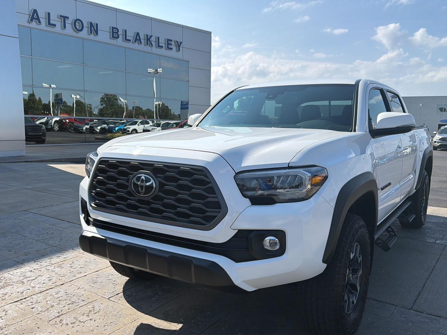 2023 Toyota Tacoma TRD Sport