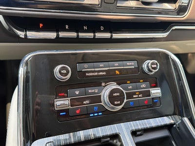 2024 Lincoln Navigator Black Label