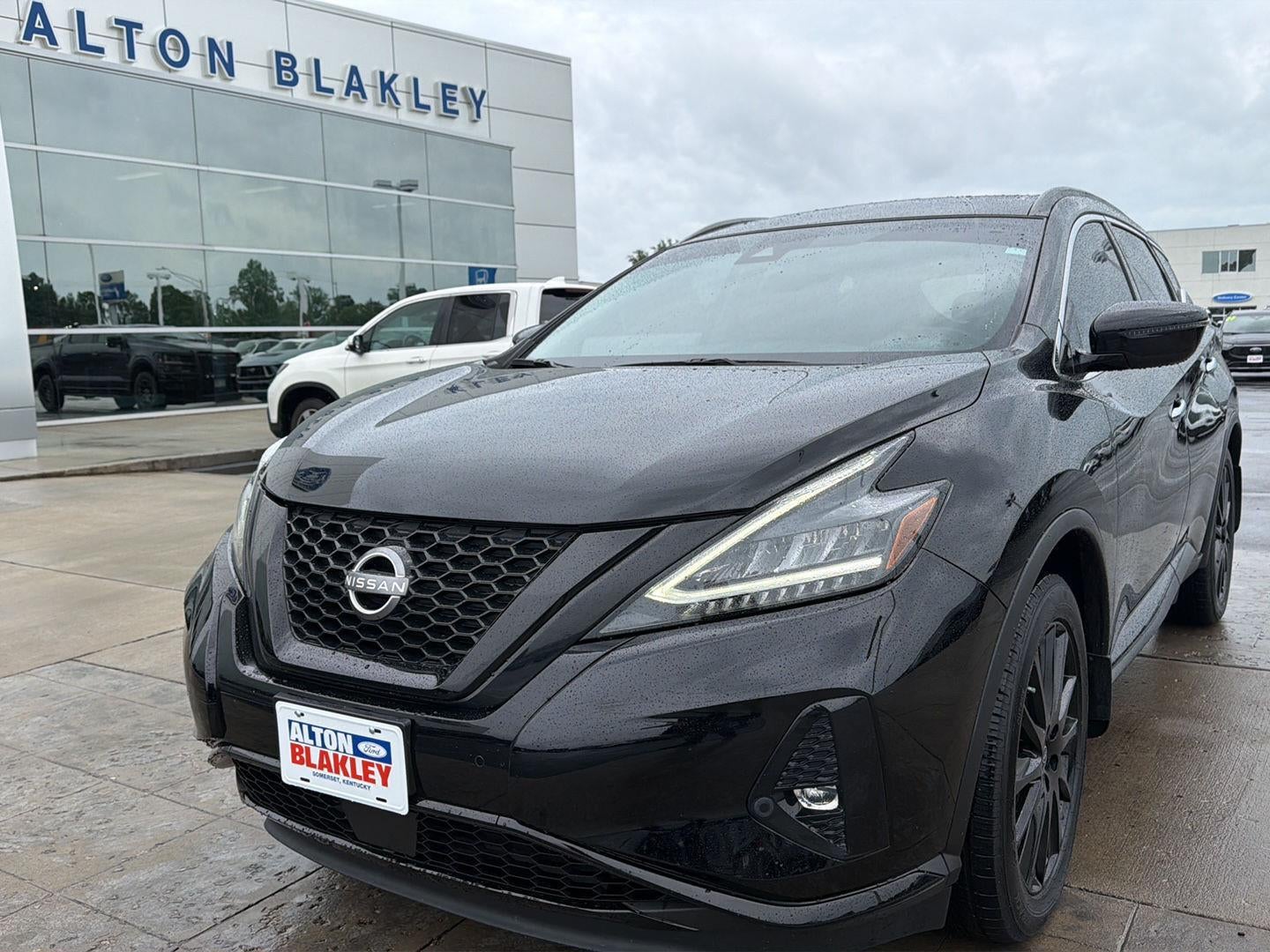 2023 Nissan Murano SV