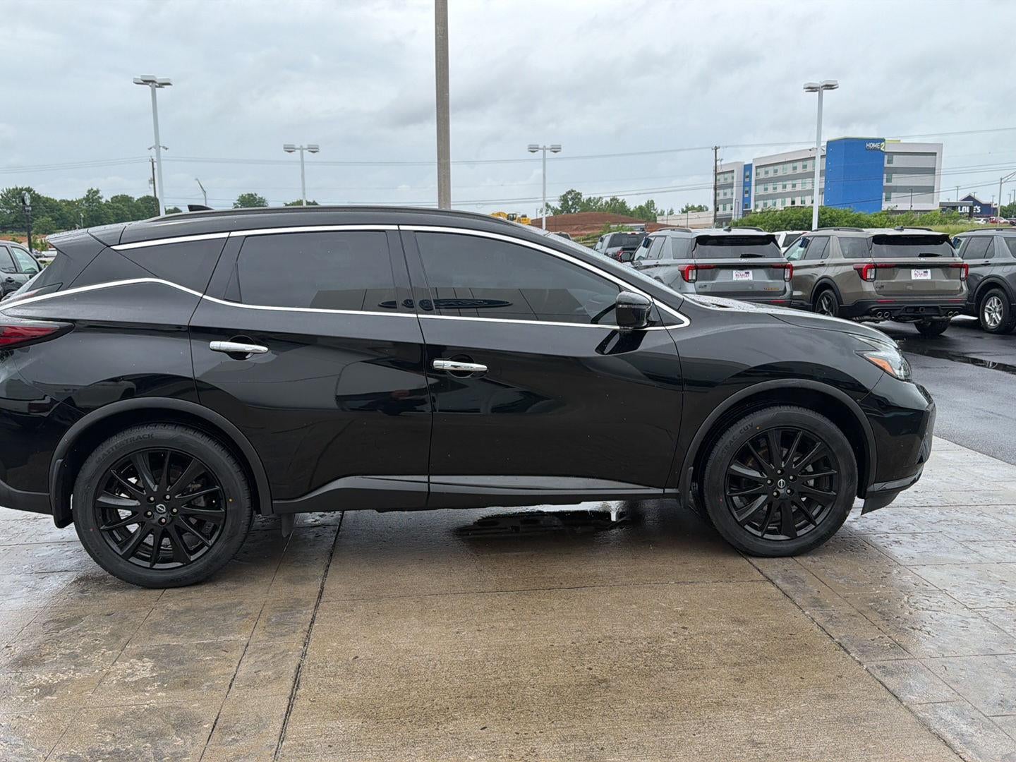 2023 Nissan Murano SV