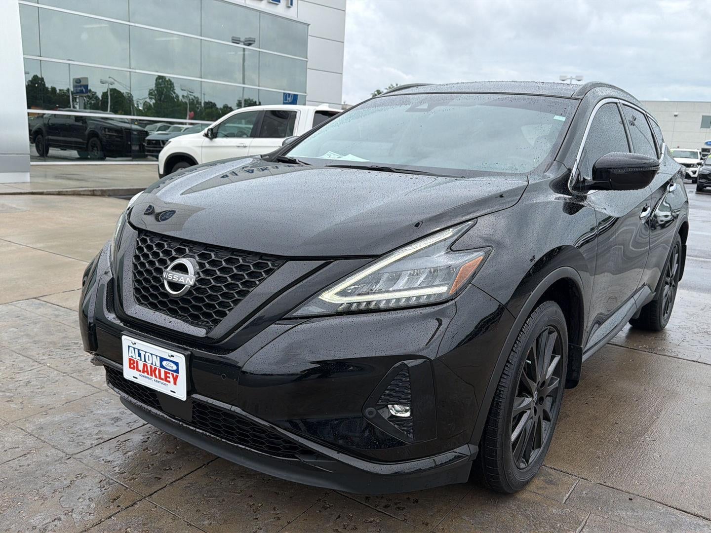 2023 Nissan Murano SV