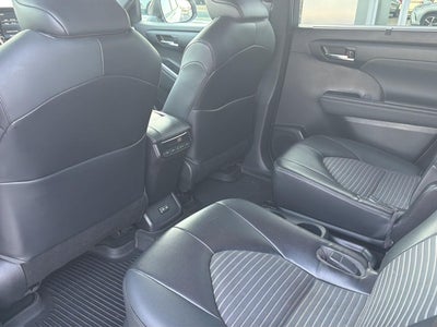 2022 Toyota Highlander XSE