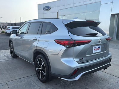 2022 Toyota Highlander XSE
