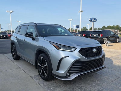 2022 Toyota Highlander XSE