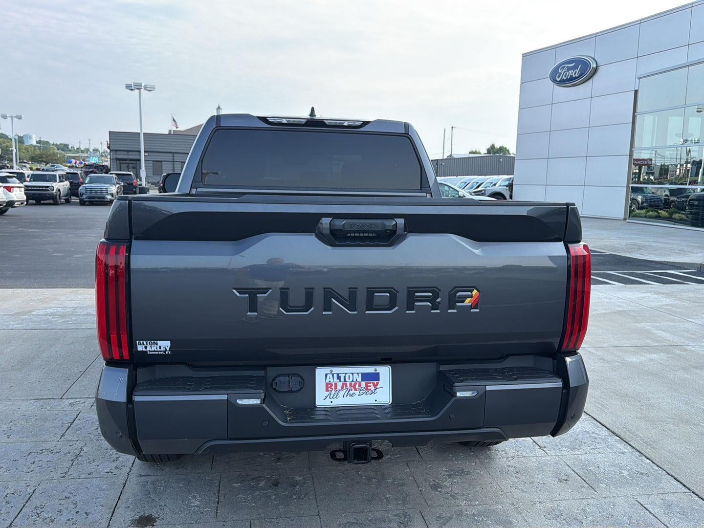 2024 Toyota Tundra SR5