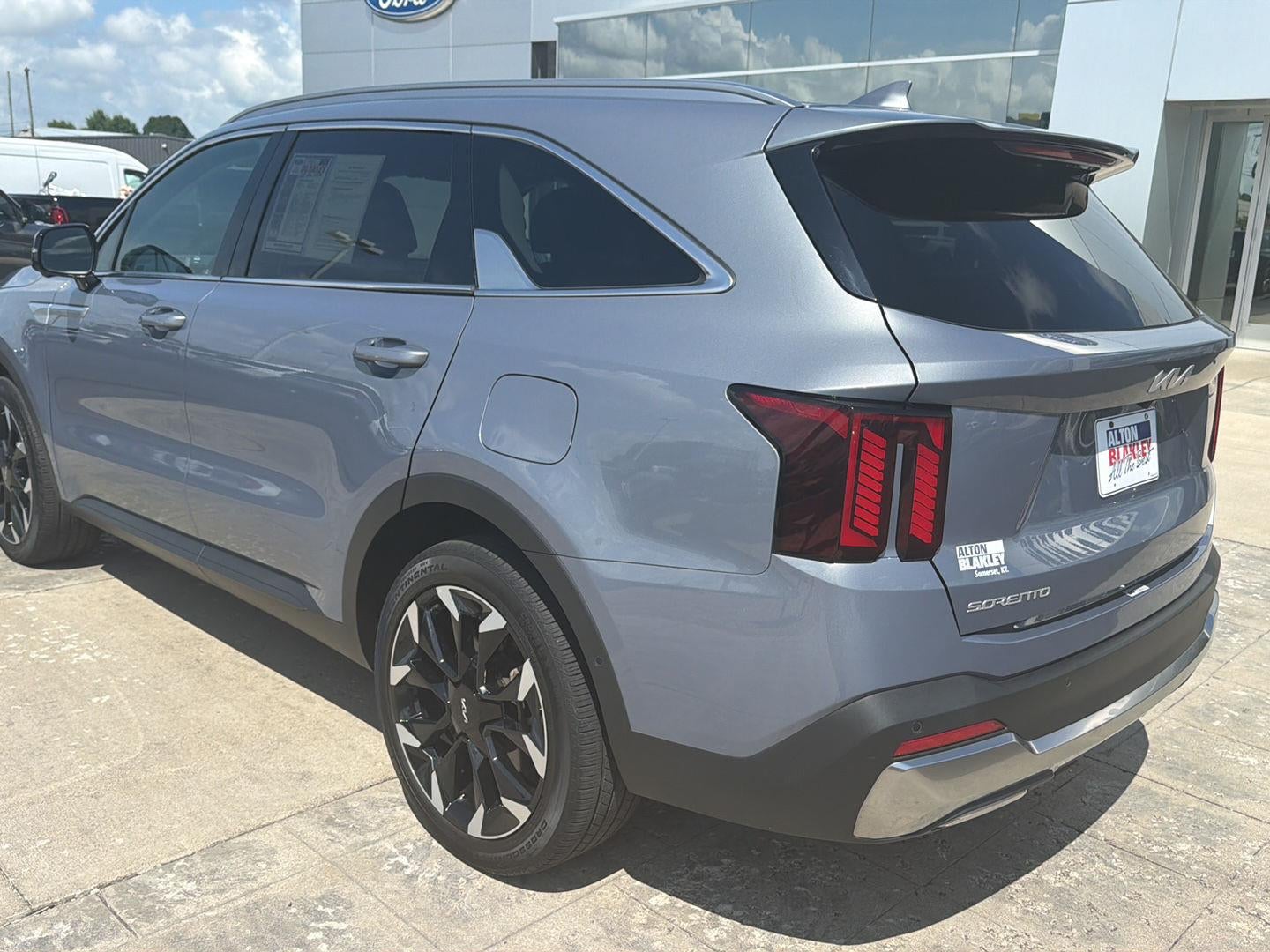 2024 Kia Sorento SX