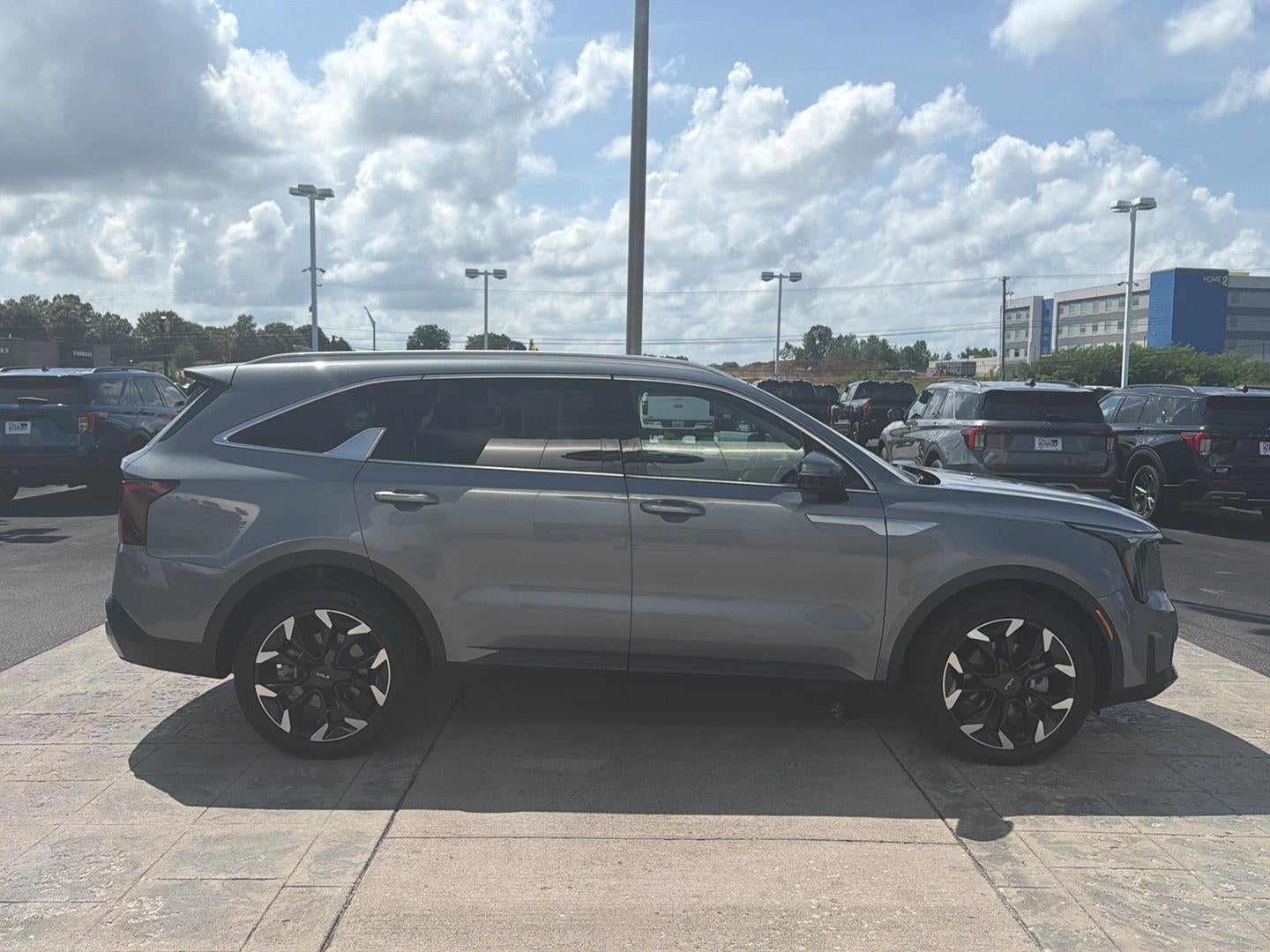 2024 Kia Sorento SX