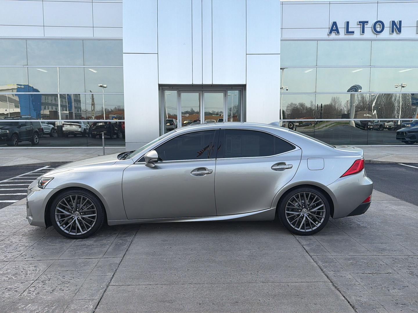 2017 Lexus IS IS Turbo