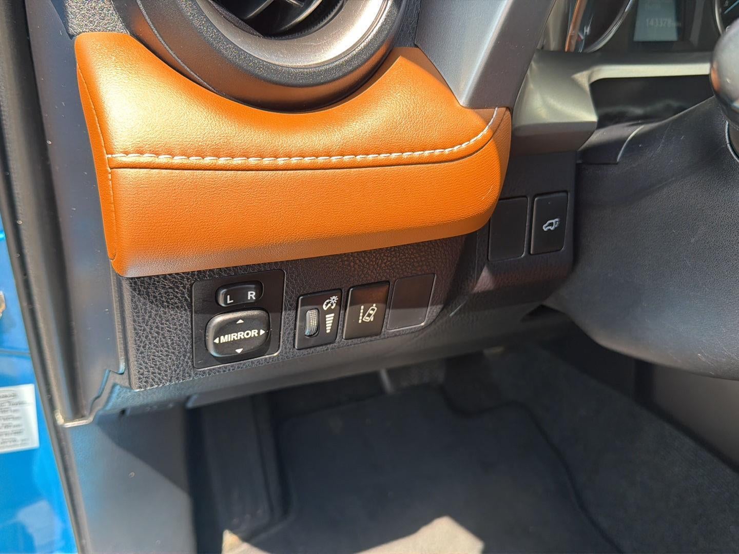 2016 Toyota RAV4 Hybrid Limited