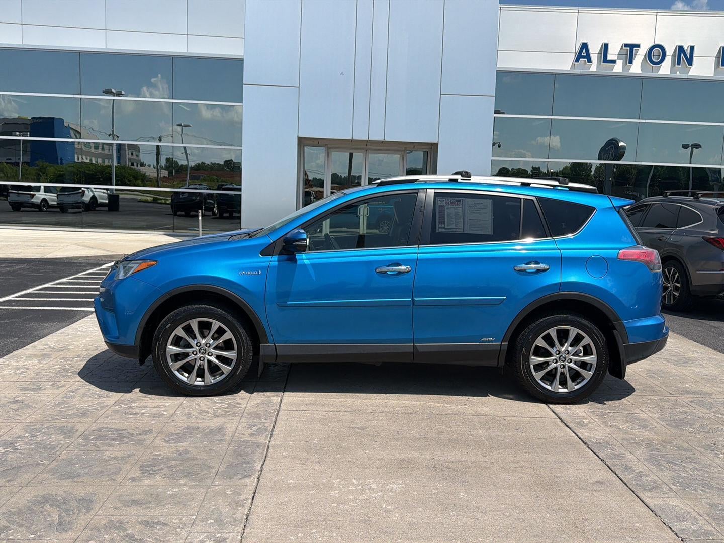 2016 Toyota RAV4 Hybrid Limited