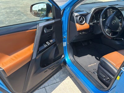 2016 Toyota RAV4 Hybrid Limited