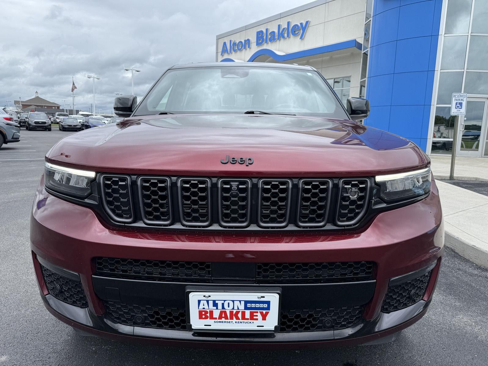2023 Jeep Grand Cherokee L Summit Reserve
