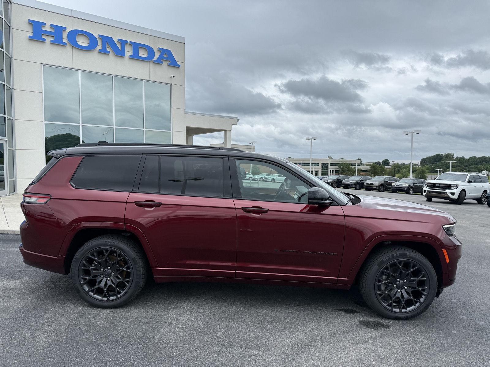 2023 Jeep Grand Cherokee L Summit Reserve