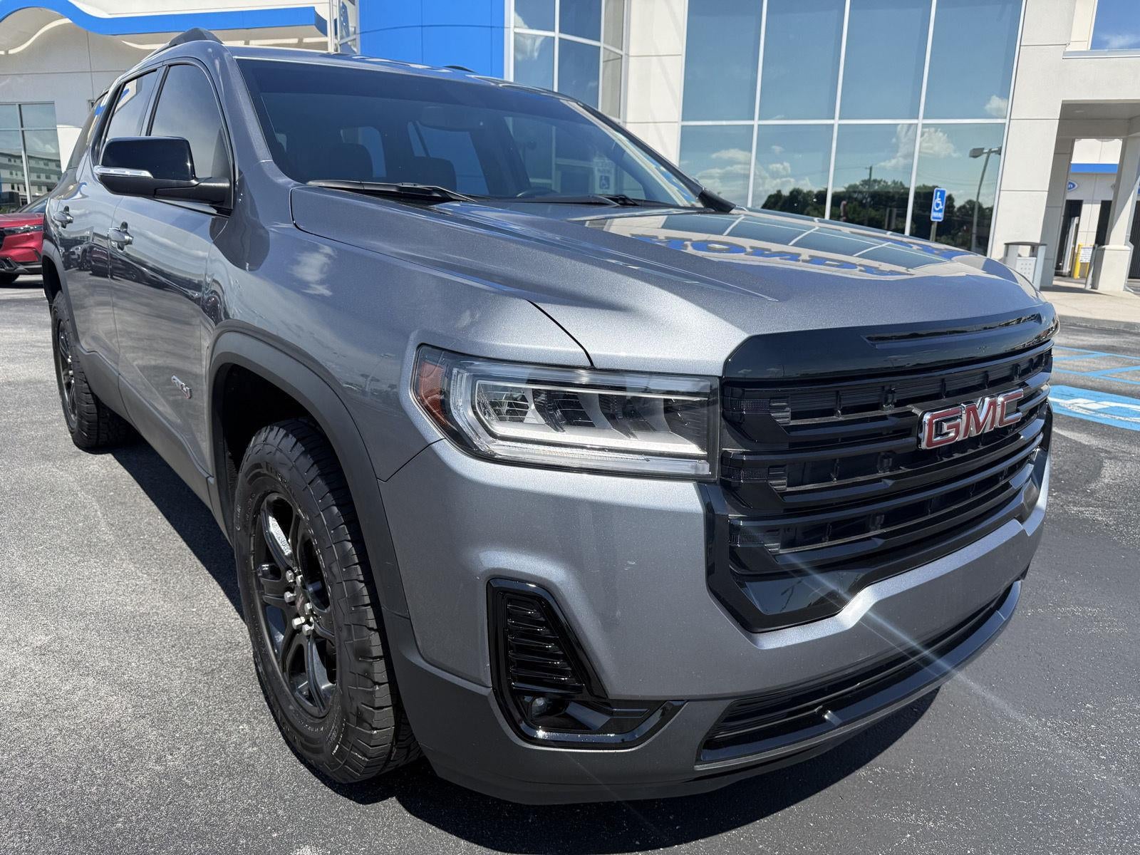2020 GMC Acadia AT4