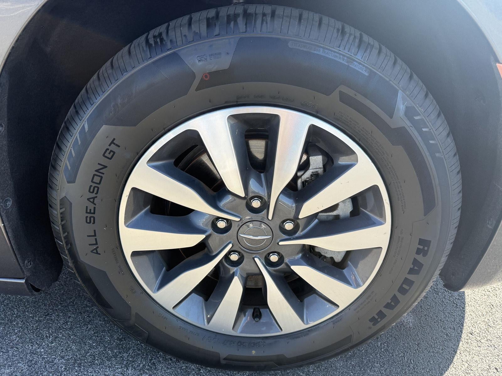 2021 Chrysler Pacifica Touring L