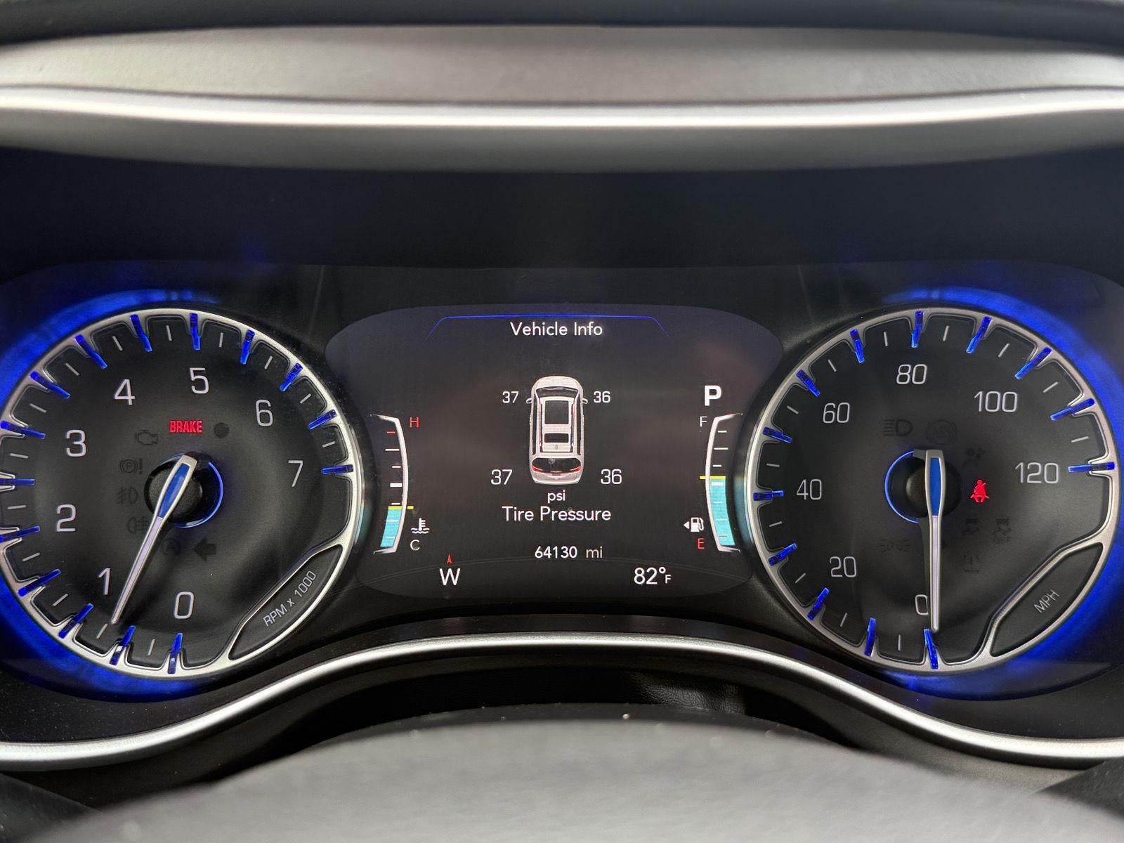 2023 Chrysler PACIFICA TOURING L FWD