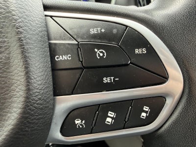 2023 Chrysler PACIFICA TOURING L FWD