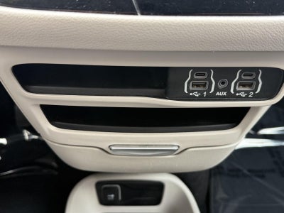 2023 Chrysler PACIFICA TOURING L FWD