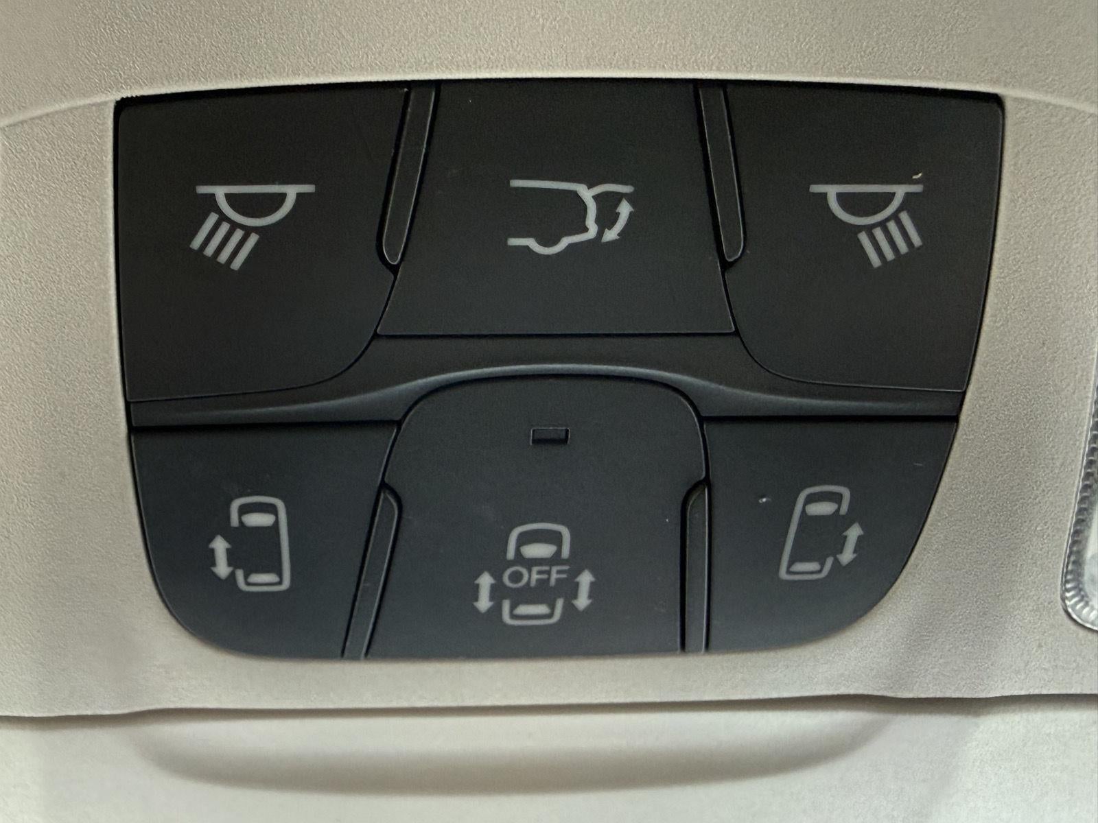 2023 Chrysler PACIFICA TOURING L FWD