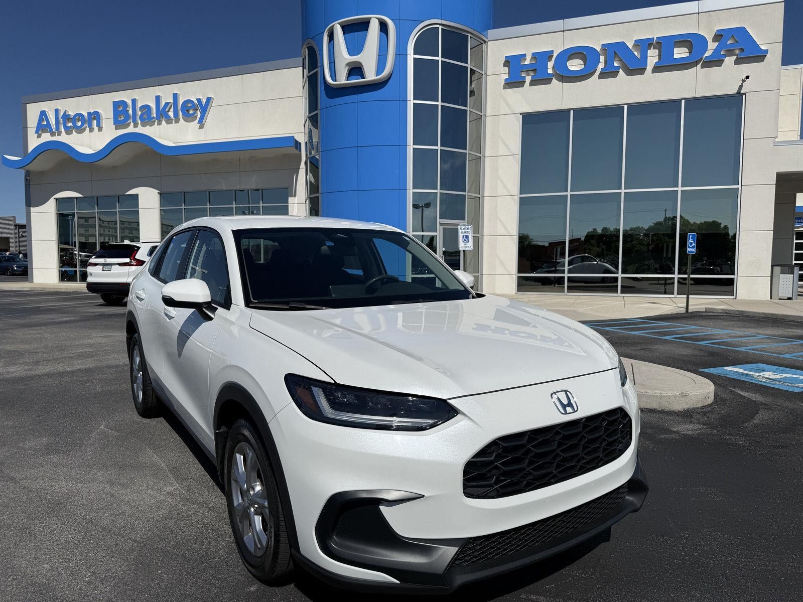 2023 Honda HR-V LX