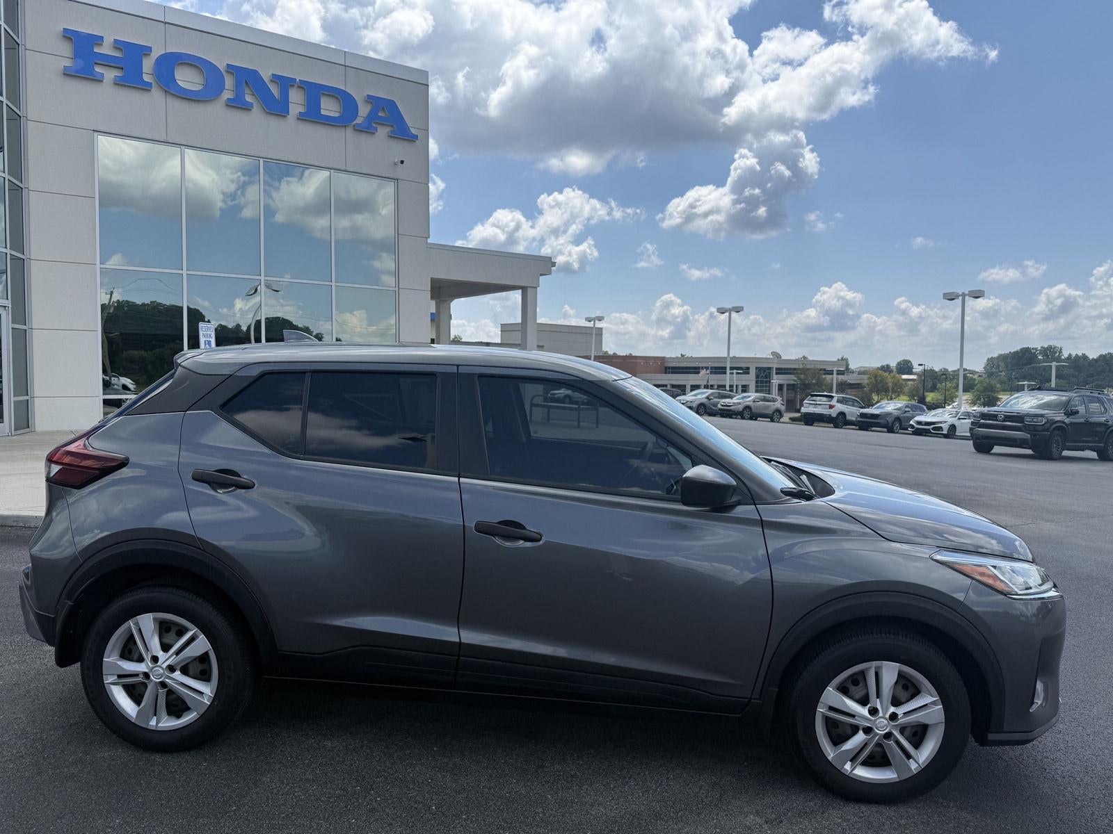 2024 Nissan Kicks S