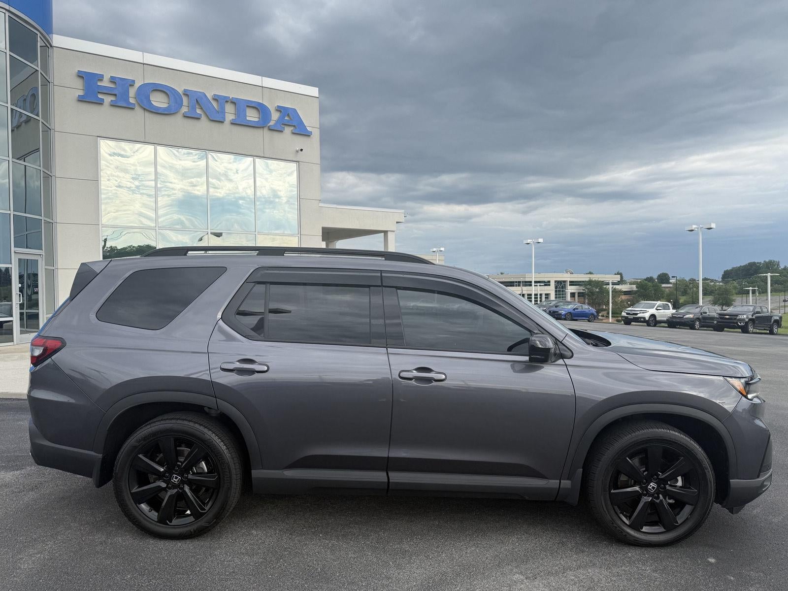 2025 Honda Pilot Black Edition