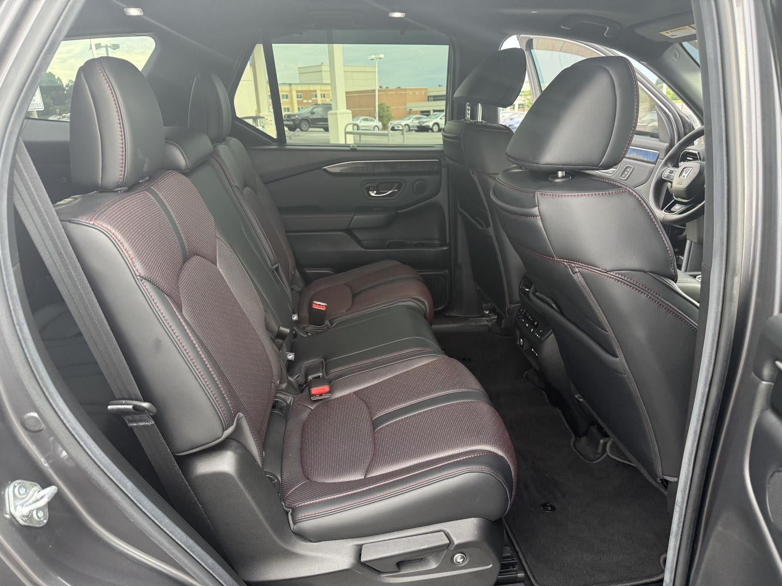 2025 Honda Pilot Black Edition