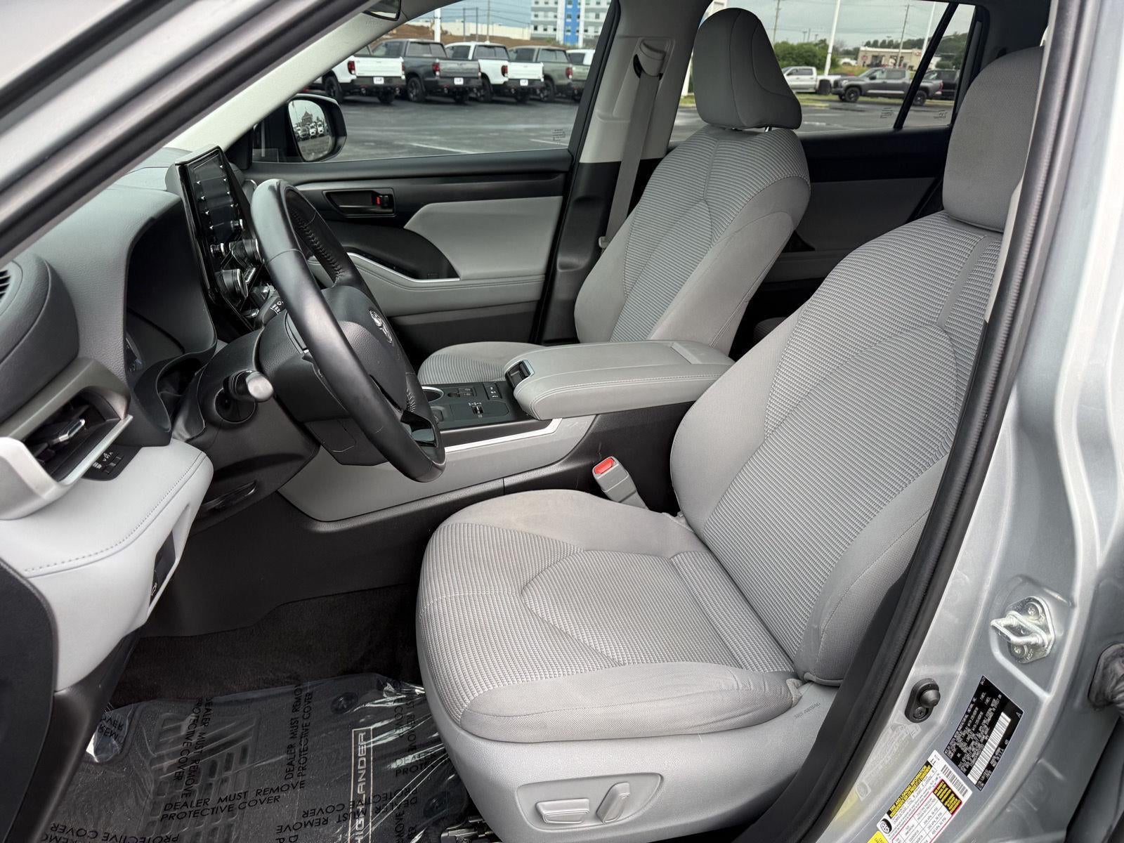 2021 Toyota Highlander Hybrid LE