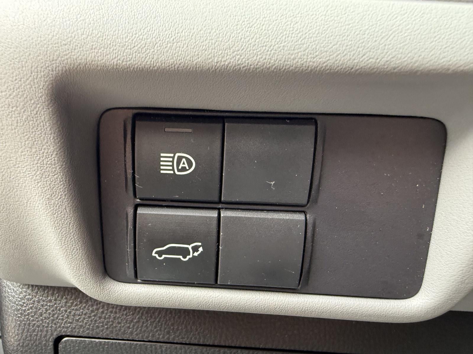 2021 Toyota Highlander Hybrid LE