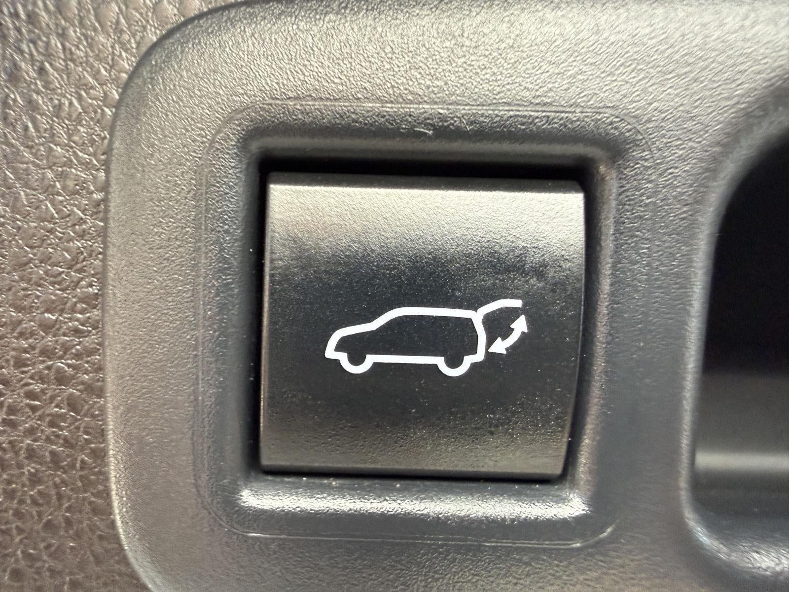 2021 Toyota Highlander Hybrid LE