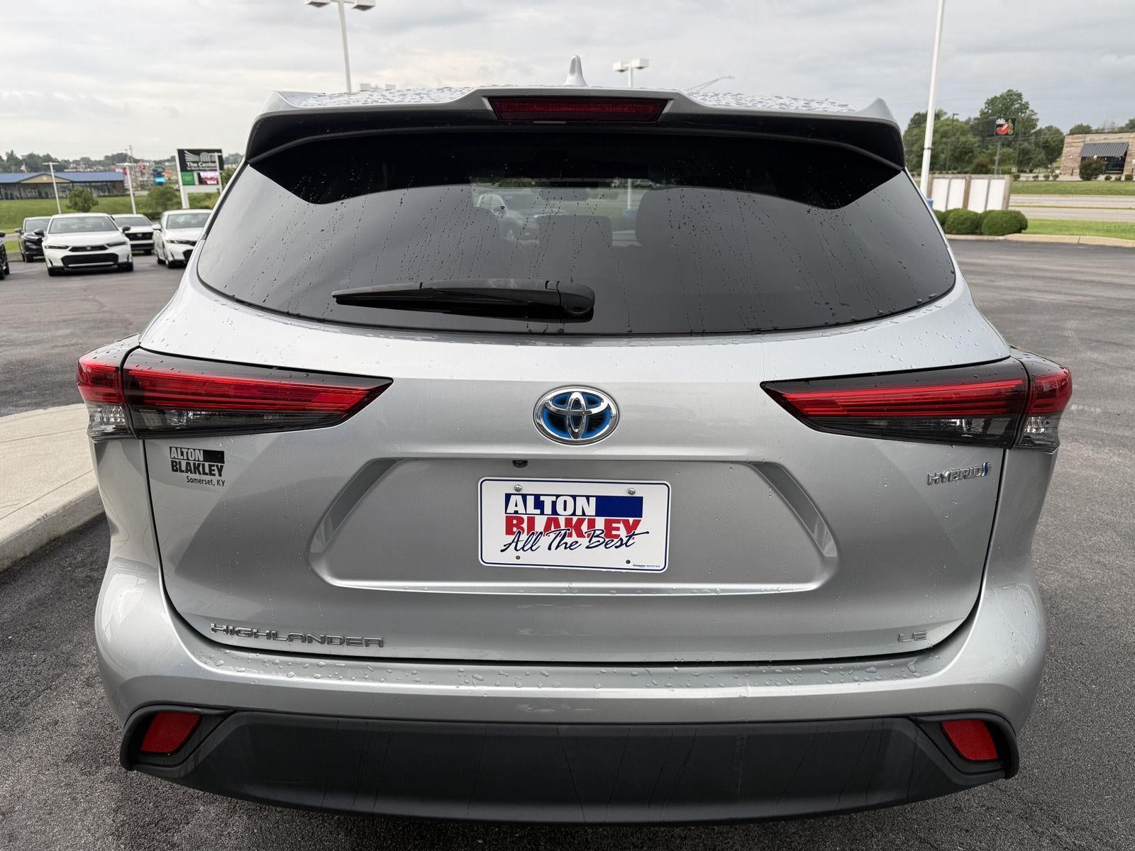 2021 Toyota Highlander Hybrid LE
