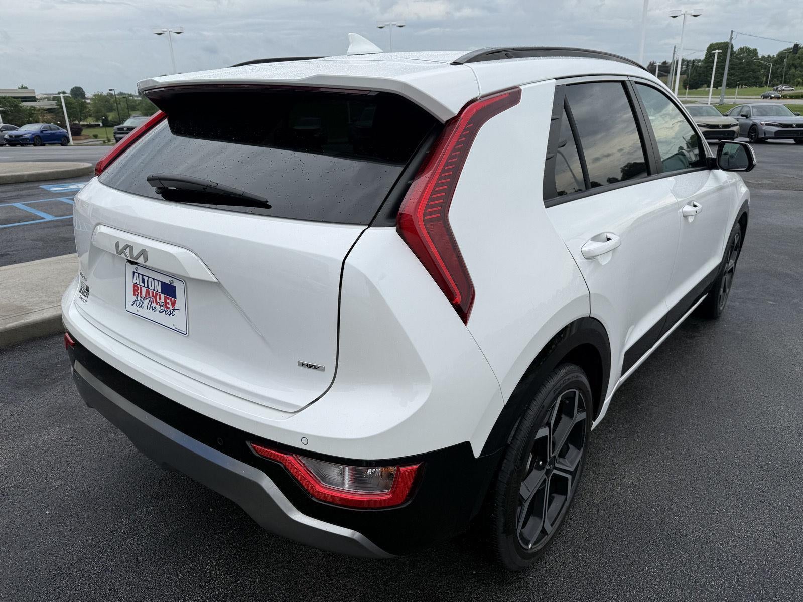 2023 Kia Niro EX Touring