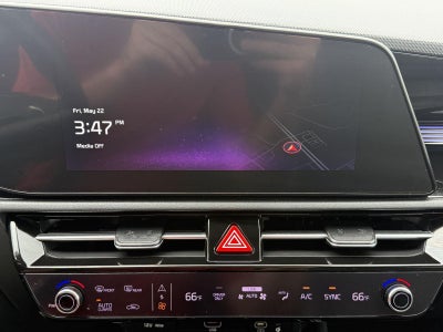 2023 Kia Niro EX Touring