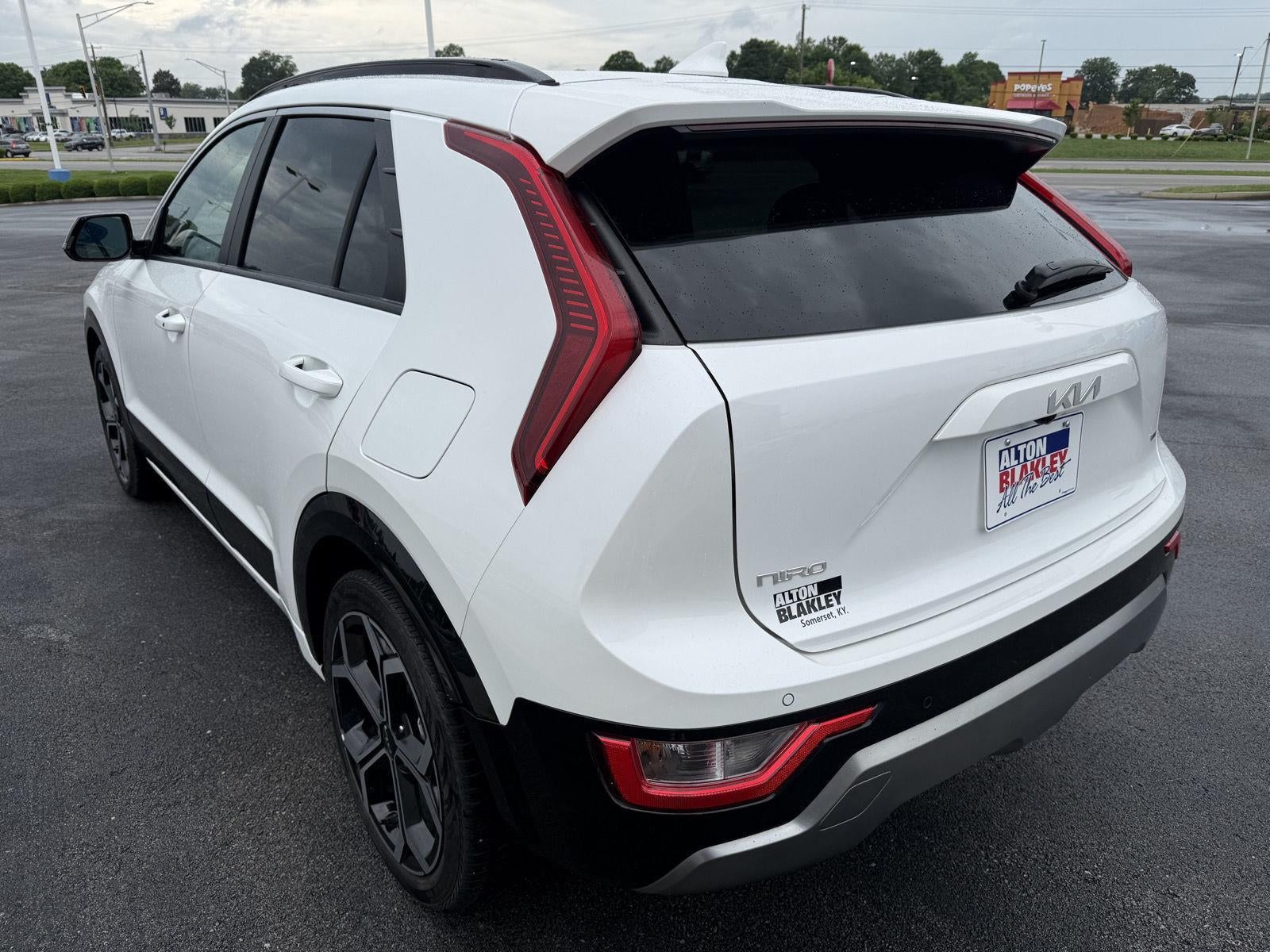 2023 Kia Niro EX Touring