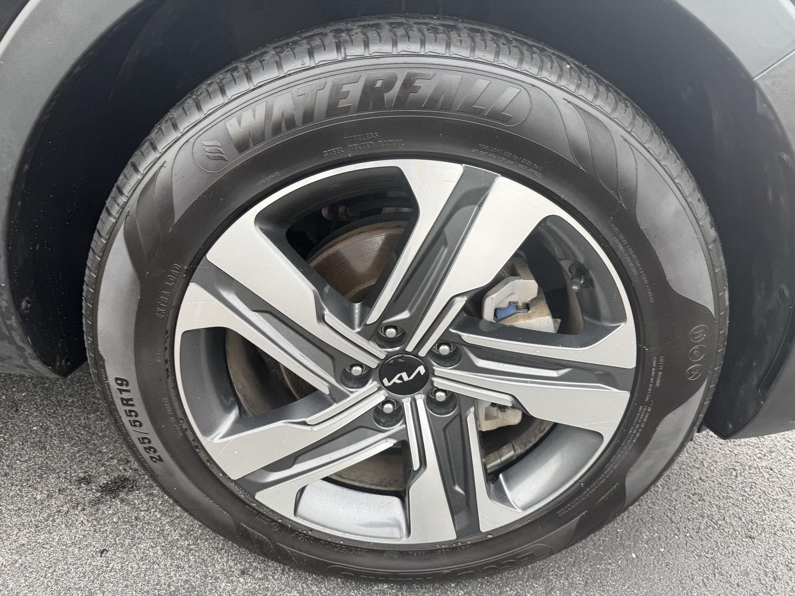 2023 Kia Sorento Hybrid EX
